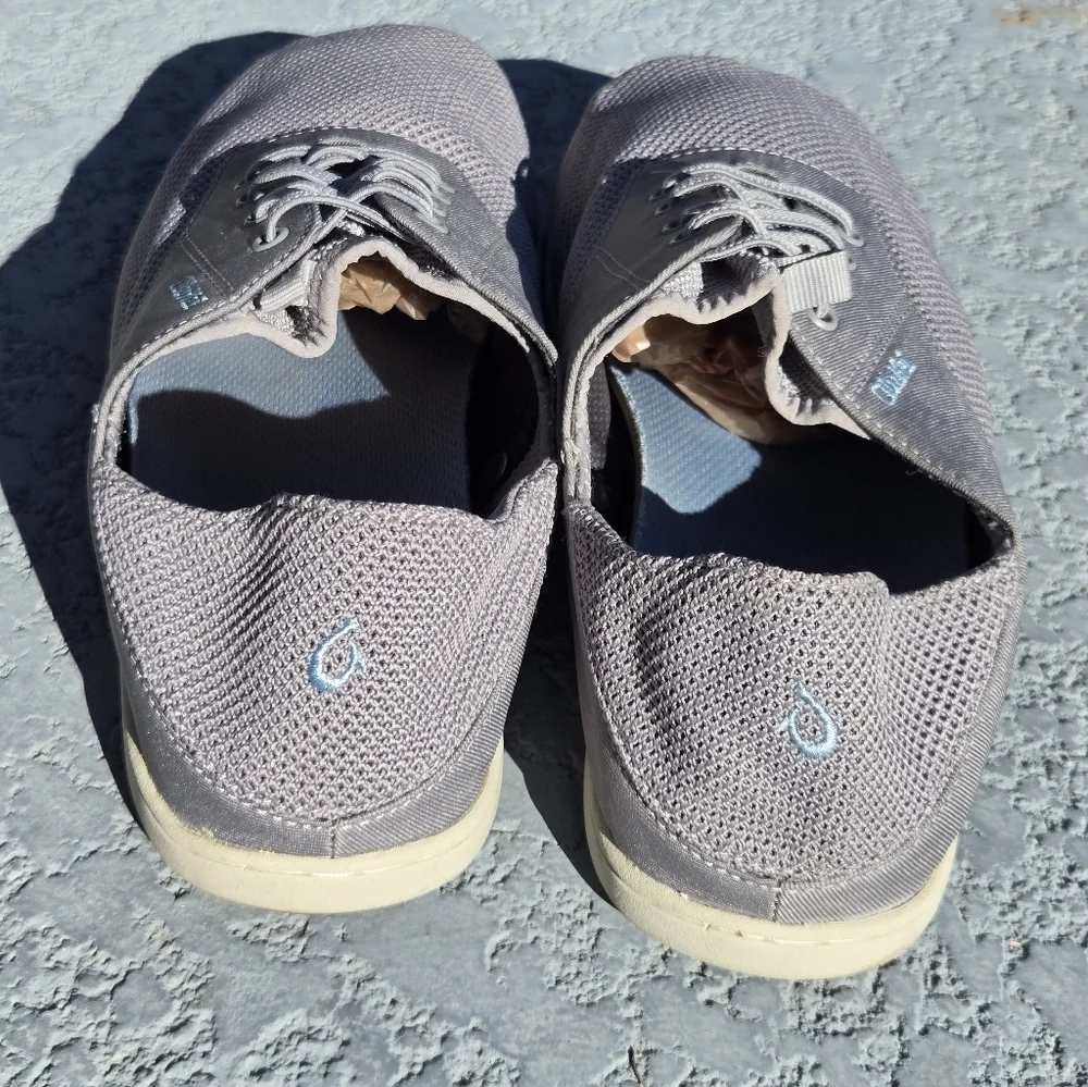 OluKai Men's Sz 9.5 Gray Sneakers Step In Slip On Lace Up